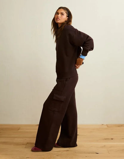 AE Everyday Luxe Cargo Wide-Leg Sweatpant