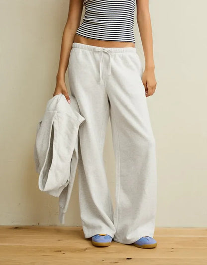 AE Everyday Luxe Straight Sweatpant