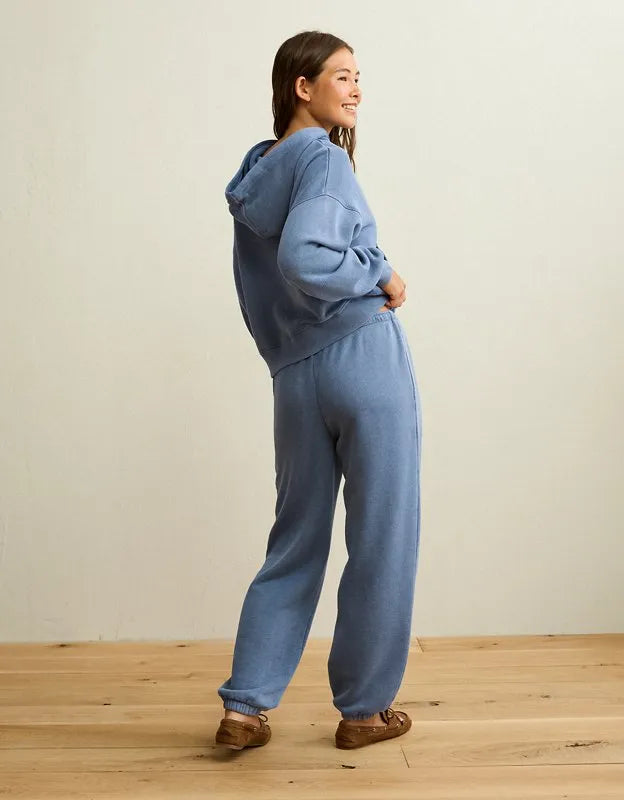 AE Low-Rise Campus Jogger
