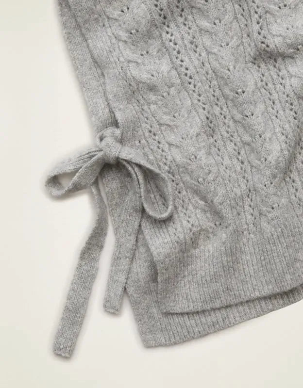 AE Whoa So Soft Cable Knit Vest
