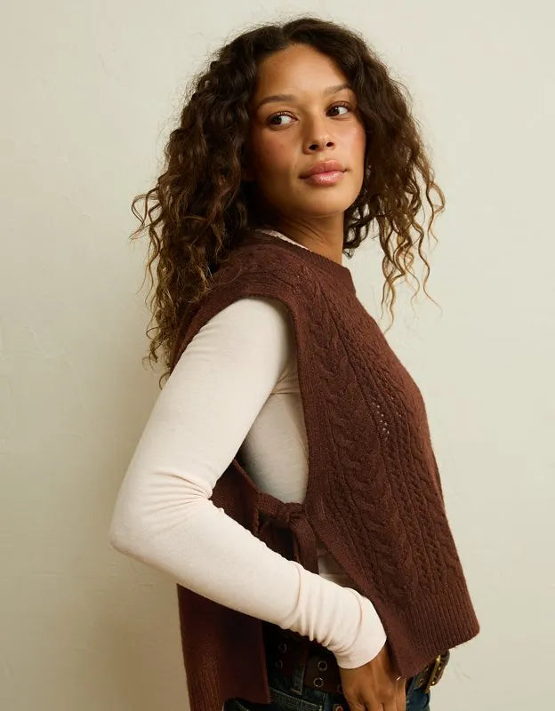 AE Whoa So Soft Cable Knit Vest