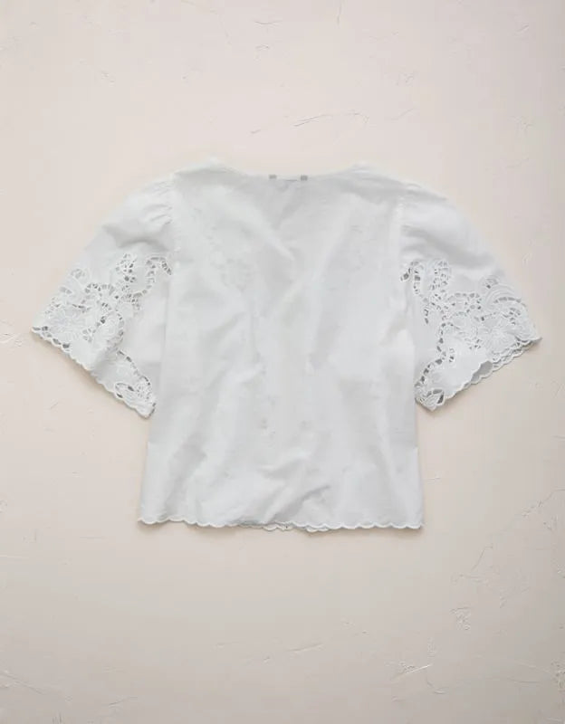 AE77 Eyelet Lace Short-Sleeve Blouse