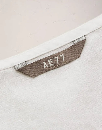 AE77 Eyelet Lace Short-Sleeve Blouse