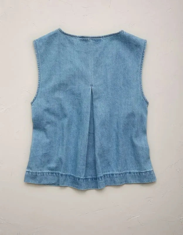 AE77 Boxy Chambray Top