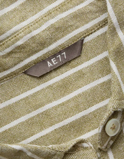 AE77 Boxy Linen-Blend Button-Up Shirt