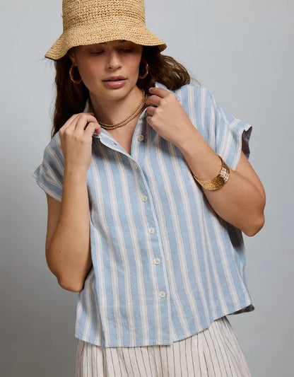 AE77 Boxy Linen-Blend Button-Up Shirt