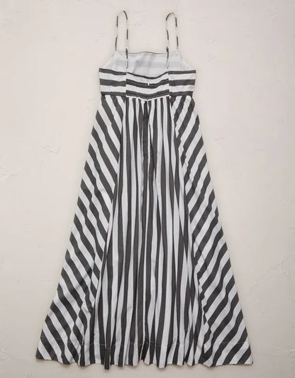 AE77 Empire Waist Maxi Dress