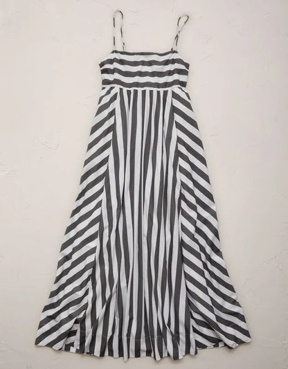 AE77 Empire Waist Maxi Dress