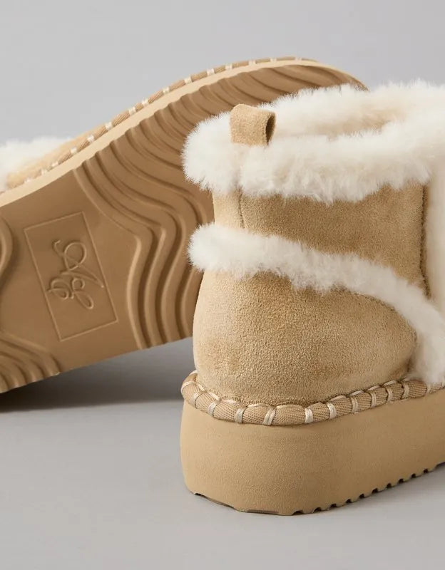 AE Hangout Bootie