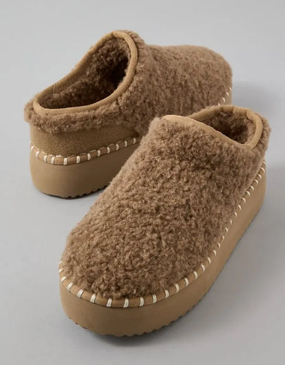 AE Sherpa Scuff Slide