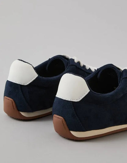 AE Low Pro Runner Sneaker