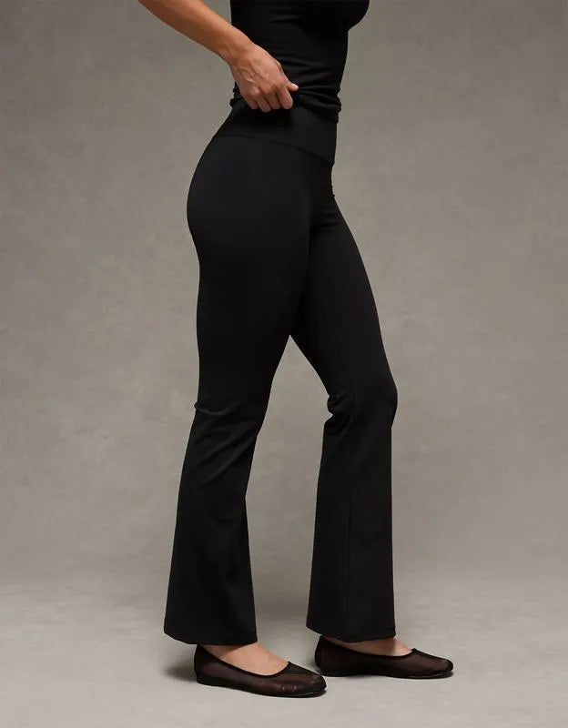 AE The Everything High-Waisted Kick Boot Legging