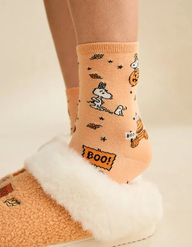 AE Snoopy Cropped Crew Socks