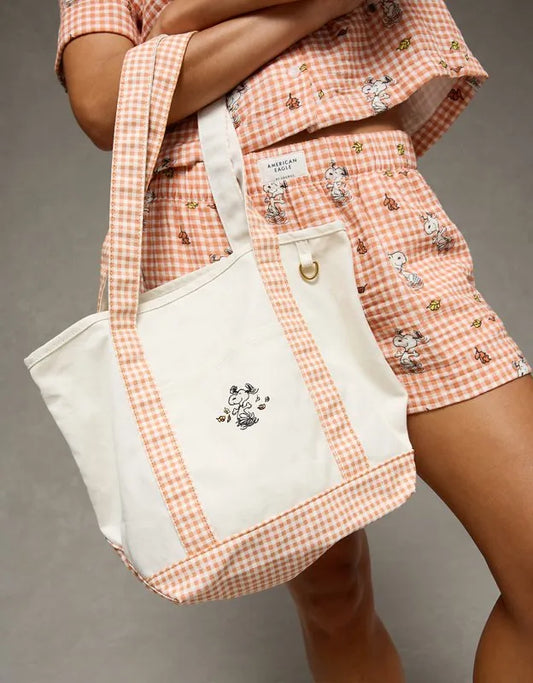 AE Off-Duty Snoopy Tote Bag