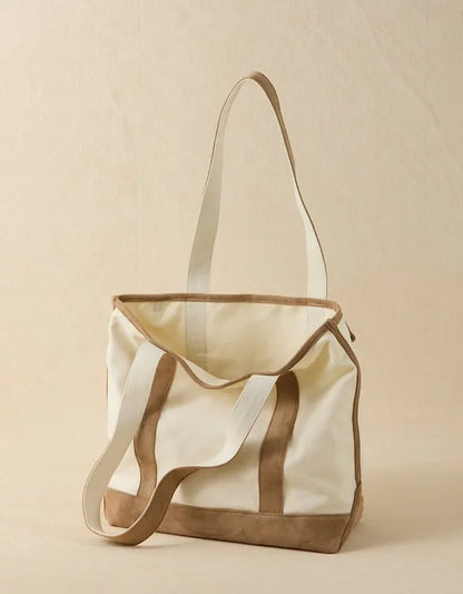 AE Off-Duty Snoopy Tote Bag