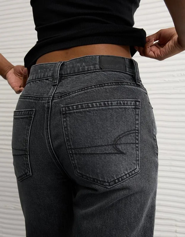 AE Super High-Waisted Straight Jean