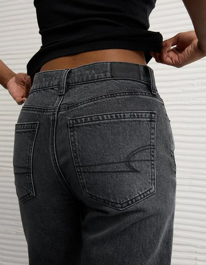 AE Super High-Waisted Straight Jean
