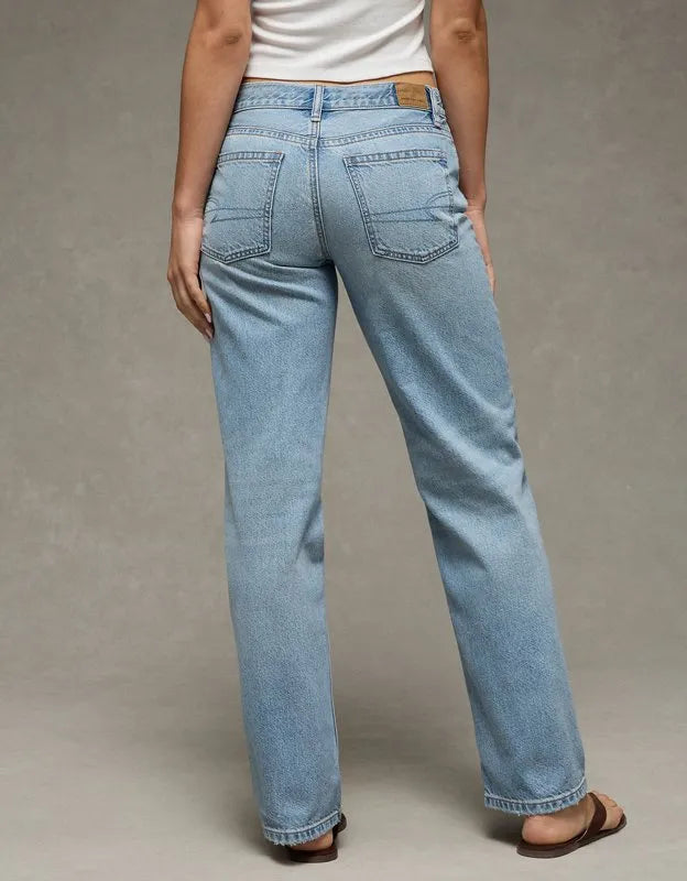 AE Low-Rise Classic Straight Jean
