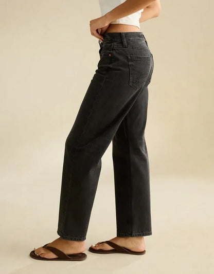 AE Low-Rise Classic Straight Jean