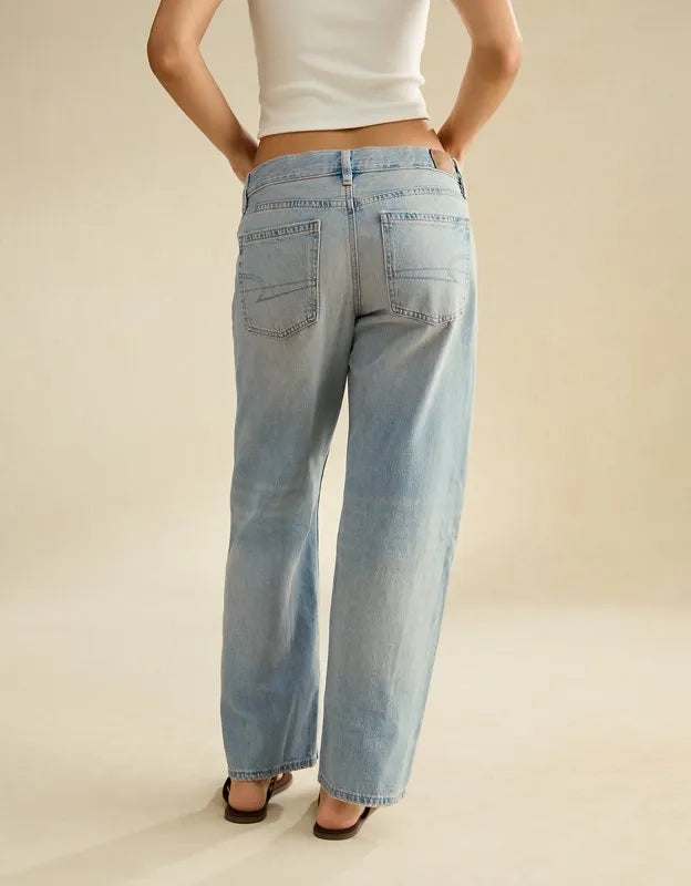 AE Low-Rise Classic Straight Jean