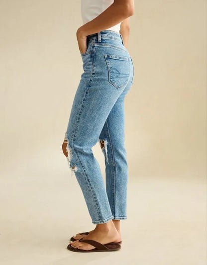 AE Ripped Mom Jean