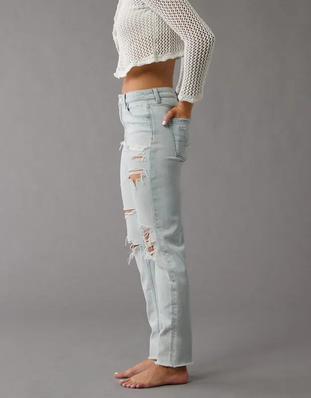 AE Strigid Ripped Mom Jean