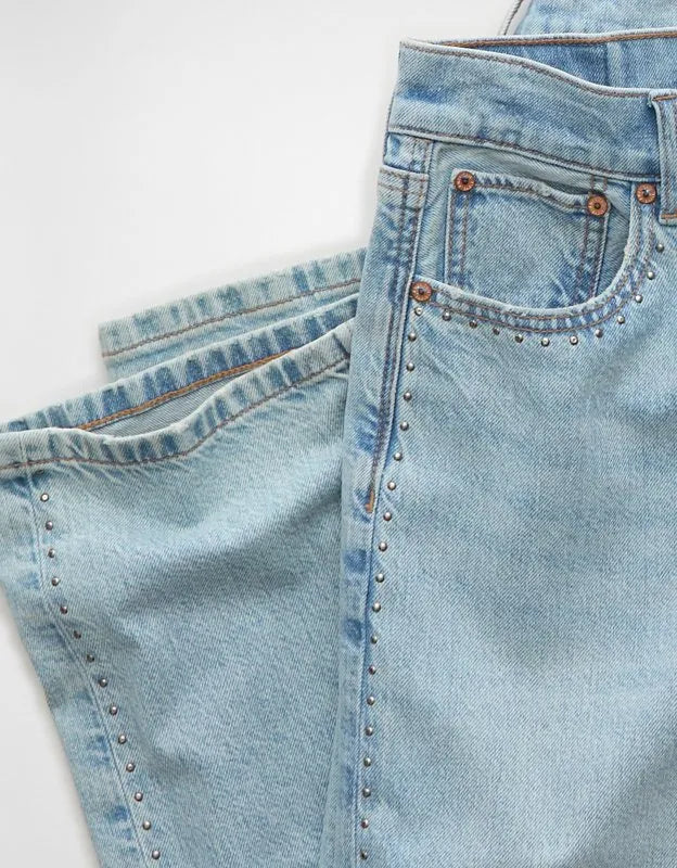 AE Strigid Low-Rise Baggy Straight Jean