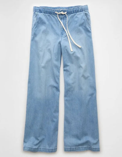 AE Dreamy Drape Low-Rise Ultra Wide-Leg Pull-On Jean