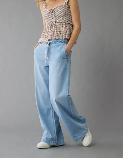 AE Dreamy Drape Low-Rise Ultra Wide-Leg Pull-On Jean