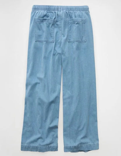 AE Cozy Dreamy Drape Low-Rise Ultra Wide-Leg Jean