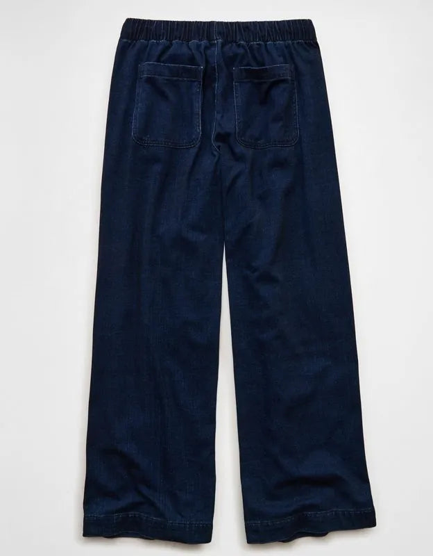 AE Cozy Dreamy Drape Low-Rise Ultra Wide-Leg Jean