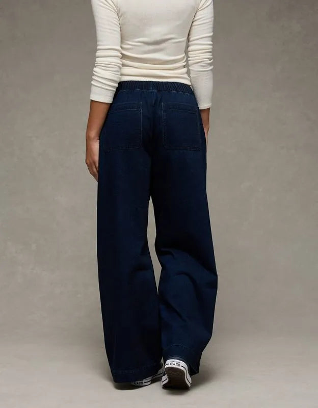 AE Cozy Dreamy Drape Low-Rise Ultra Wide-Leg Jean