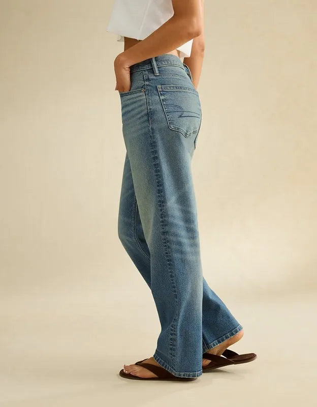 AE Low-Rise Baggy Straight Jean