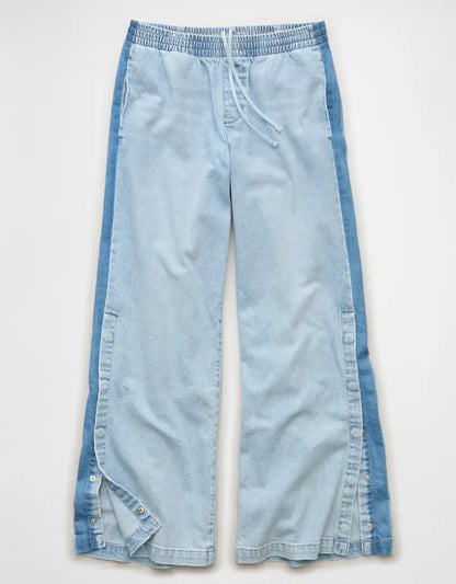 AE Low-Rise Baggy Ultra-Wide Leg Jean