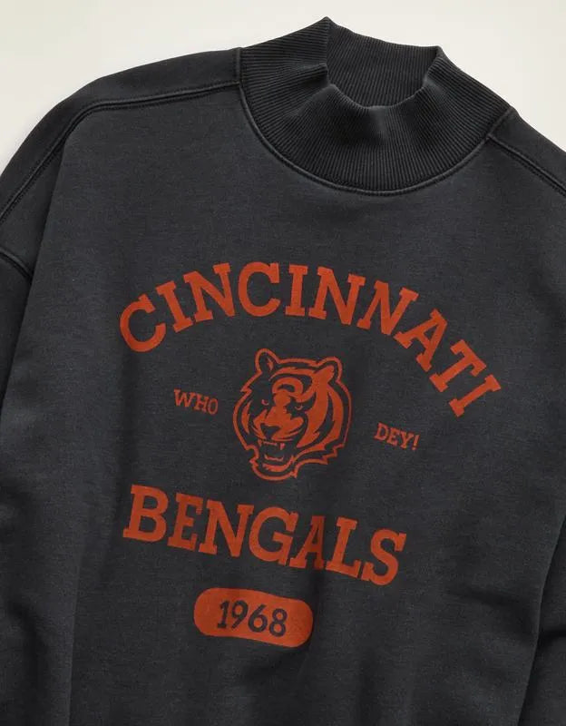 NFL Cincinnati Bengals Everyday Luxe Mock Neck Sweatshirt