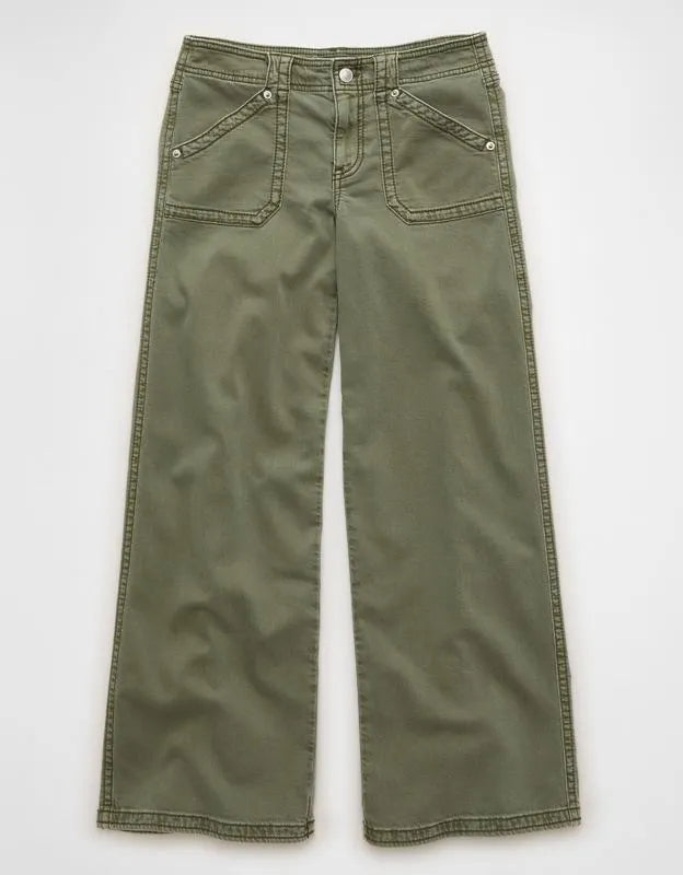 AE Low-Rise Ultra Wide-Leg Pant