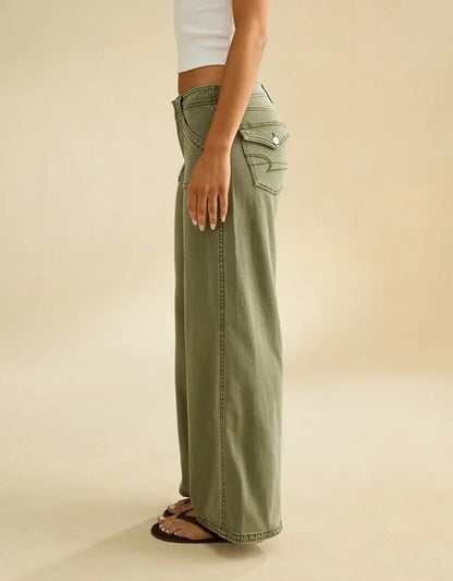 AE Low-Rise Ultra Wide-Leg Pant