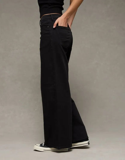 AE Low-Rise Ultra Wide-Leg Pant