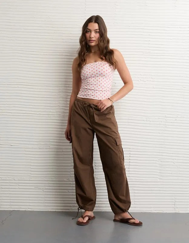 AE Low-Rise Baggy Cargo Parachute Pant