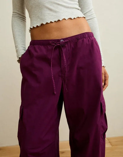 AE Low-Rise Baggy Cargo Parachute Pant