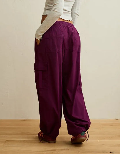 AE Low-Rise Baggy Cargo Parachute Pant