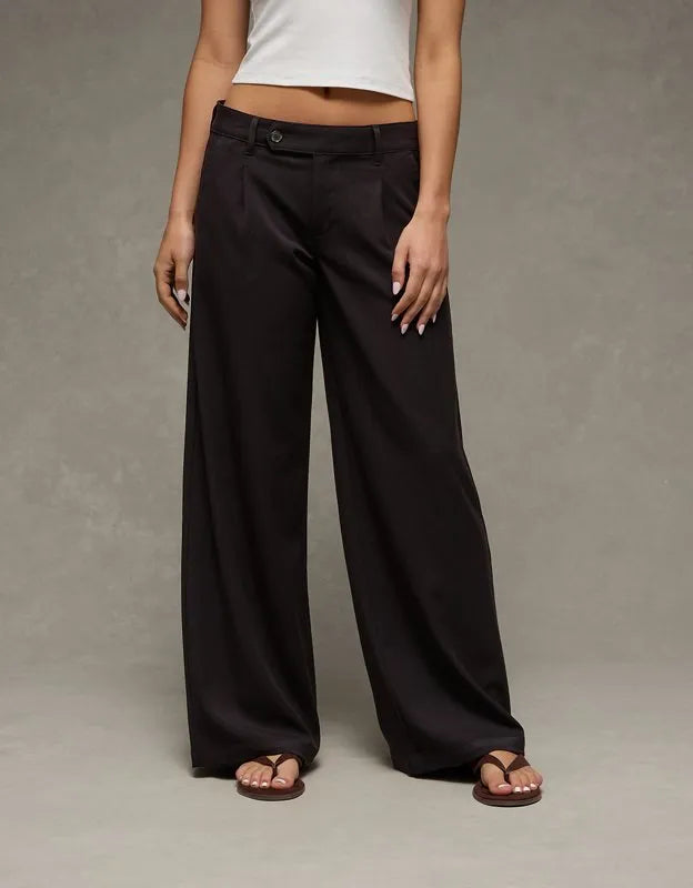 AE Low-Rise Ultra Wide-Leg Trouser
