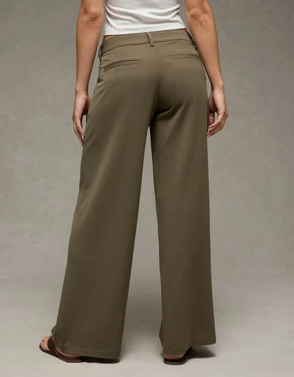 AE Low-Rise Ultra Wide-Leg Trouser