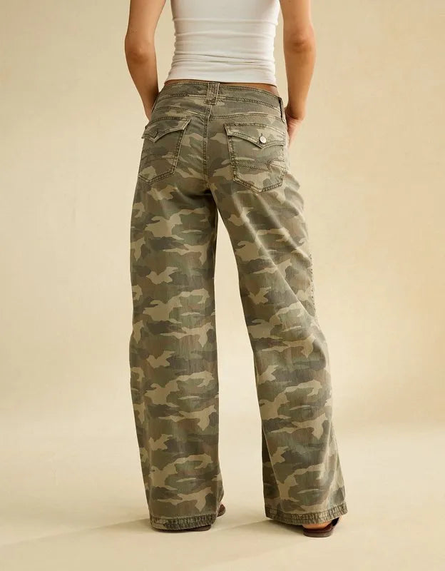 AE Low-Rise Ultra Wide-Leg Pant