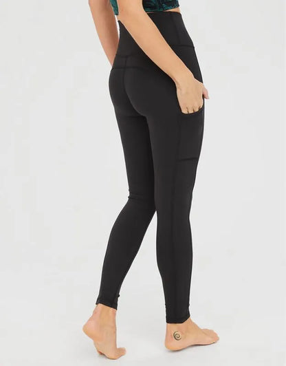 OFFLINE By Aerie The Hugger High Waisted Pocket Legging