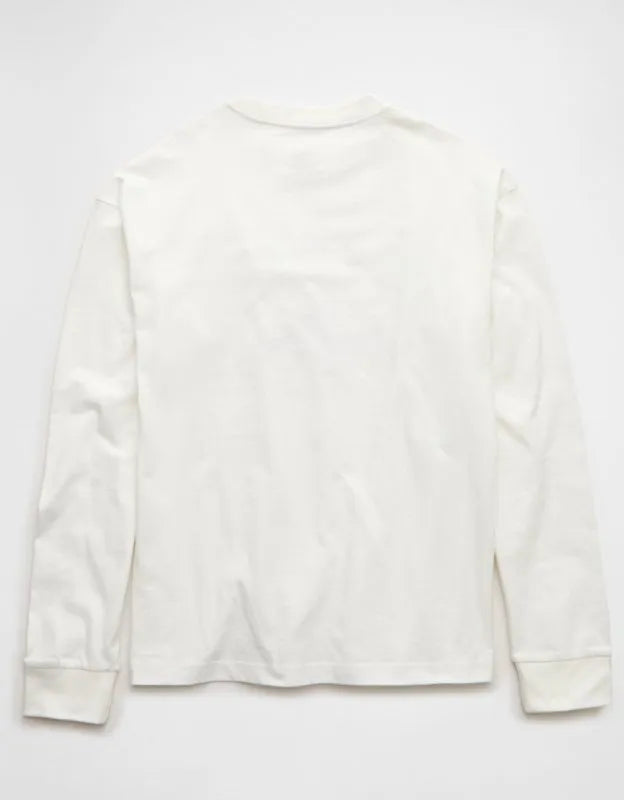 AE Boxy Long Sleeve Snoopy Graphic T-Shirt