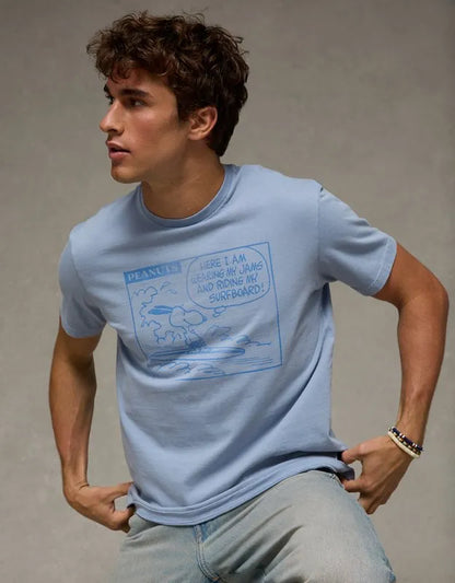AE Standard Fit Snoopy Graphic T-Shirt