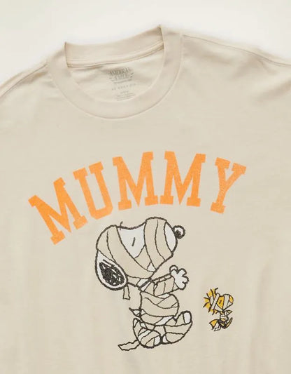 AE Boxy Fit Halloween Snoopy Long Sleeve Graphic T-Shirt