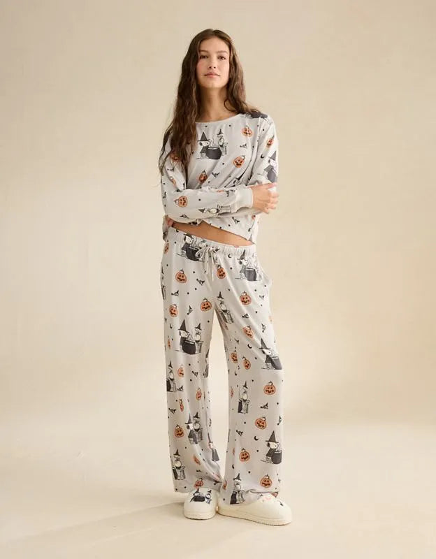 AE Luxe Plush Snoopy Long Sleeve + Pant PJ Set
