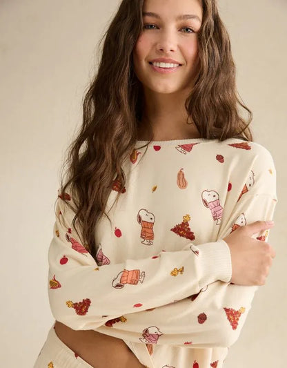 AE Luxe Plush Snoopy Long Sleeve + Pant PJ Set